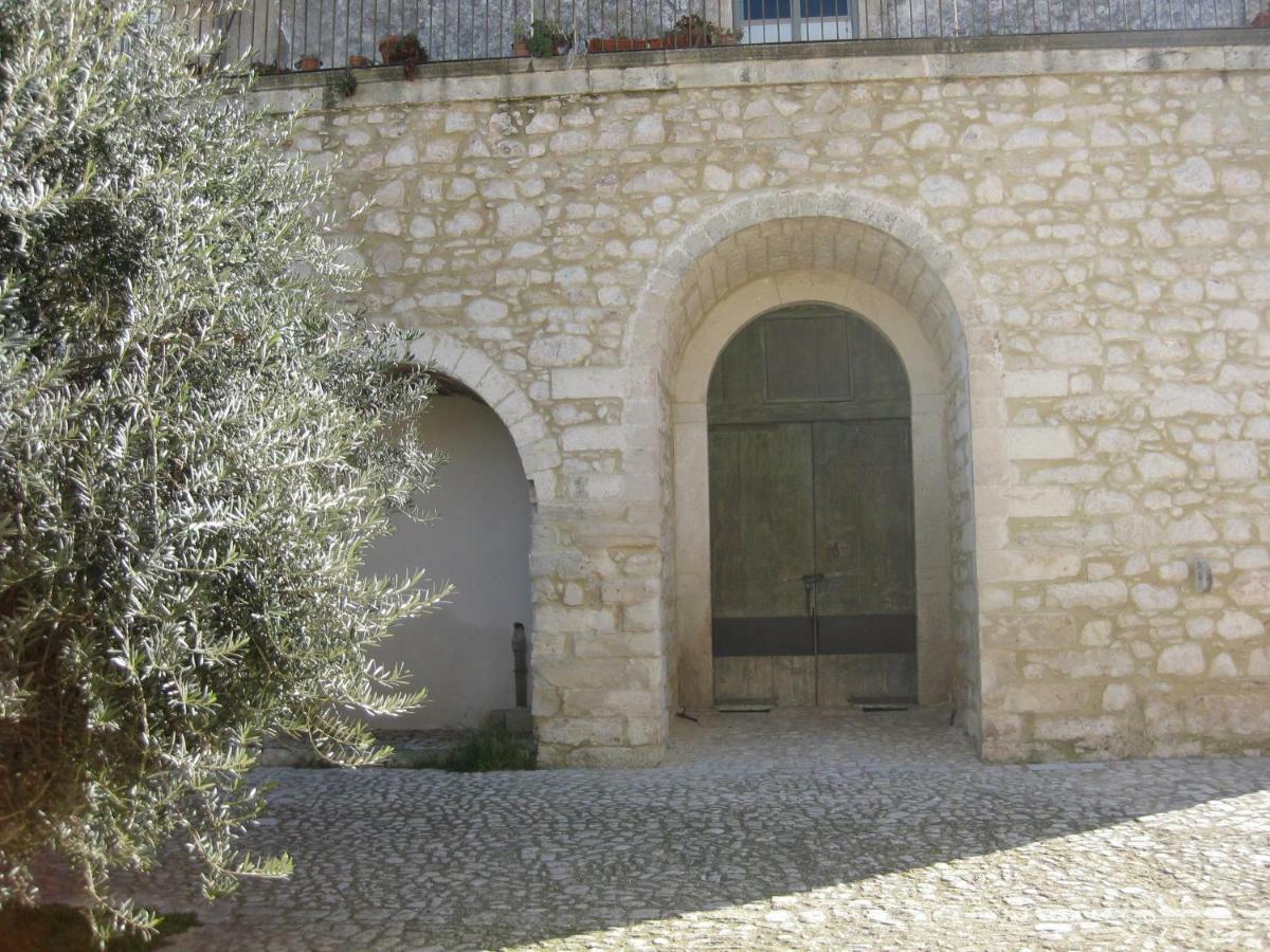 Bed and Breakfast Dimora Di Dante à Chiaramonte Gulfi Extérieur photo